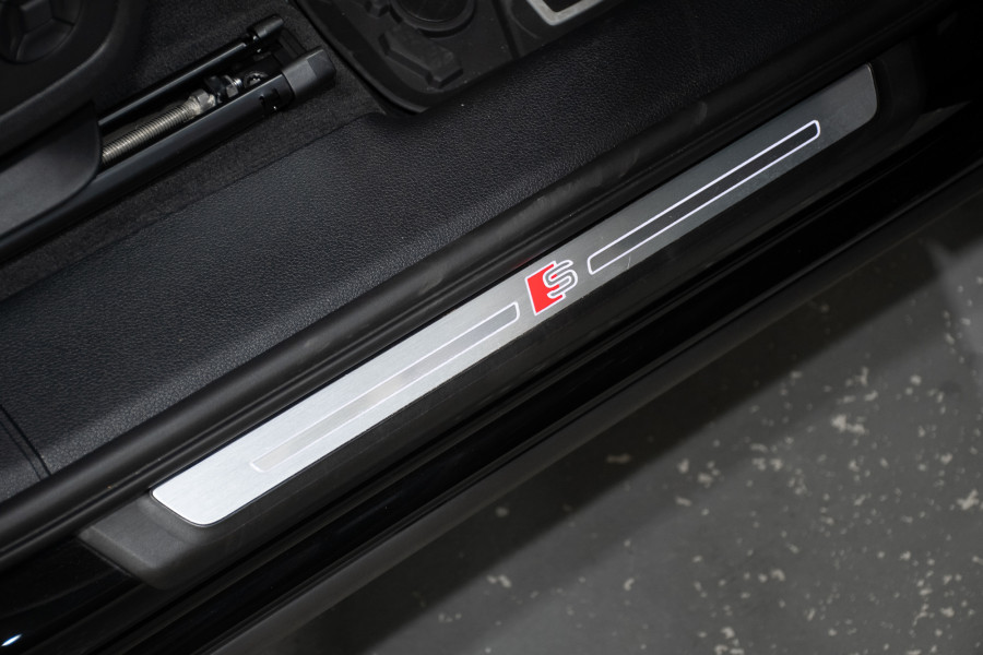2024 Audi Q3 F3 40 TFSI S line SUV Image 15