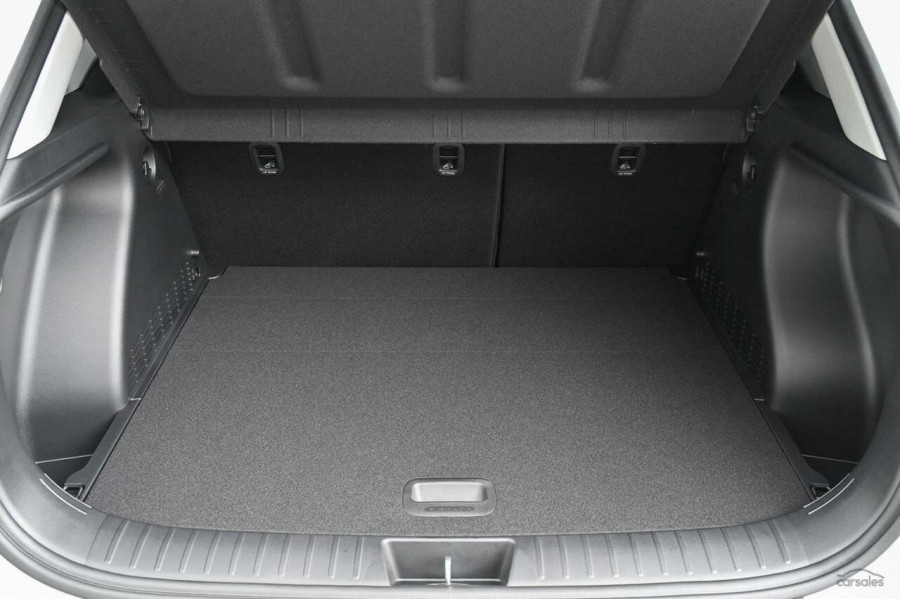 2026 MY27 Hyundai KONA SX2.V3 Hybrid Premium SUV Image 5