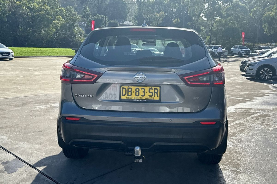 2020 Nissan QASHQAI J11 Series 3 ST SUV Image 18