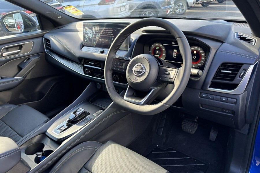2024 Nissan QASHQAI J12 Ti e-POWER SUV Image 17