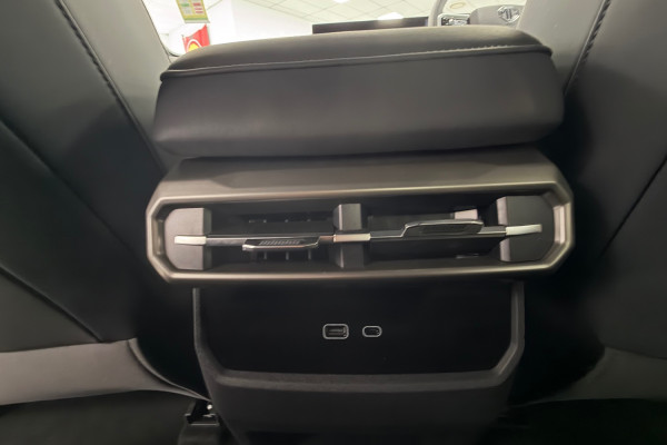 2026 MG U9 EKK1C Black Edition Ute Image 14
