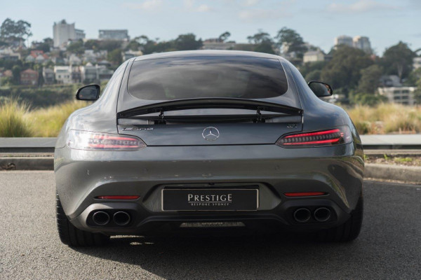 2021 Mercedes-Benz AMG GT Night Edition Coupe Image 5