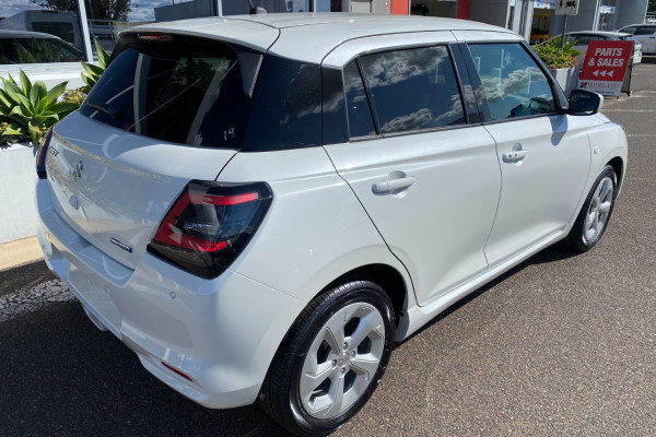 2024 Suzuki Swift Hybrid Hybrid Plus SUV