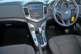 2015 MY16 Holden Cruze JH Series II  Equipe Sedan