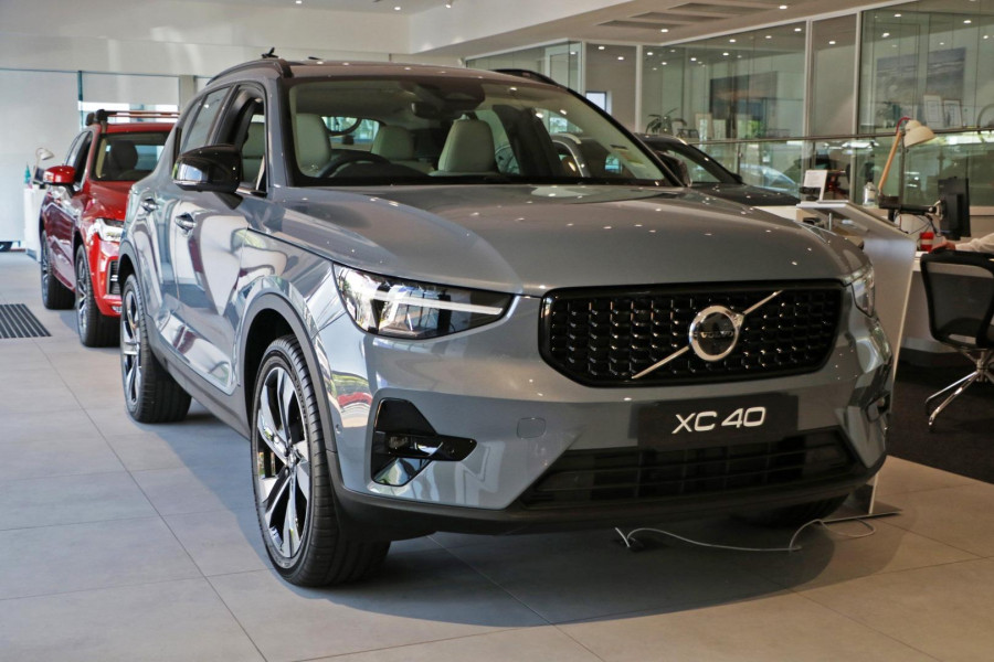 New 2022 Volvo XC40 Ultimate B5 Dark #V945148 Fortitude Valley, QLD