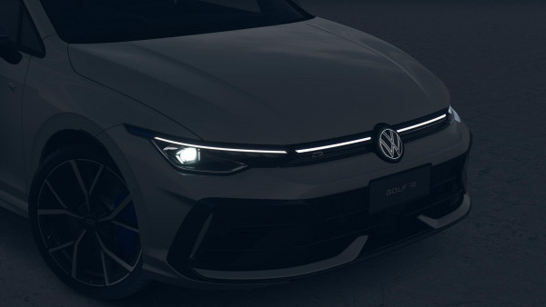 2026 MY25 Volkswagen Golf 8.5 R Hatch image 12