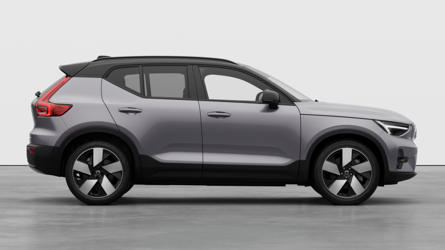 2026 Volvo EX40  Ultra Twin Motor Performance SUV Image 5