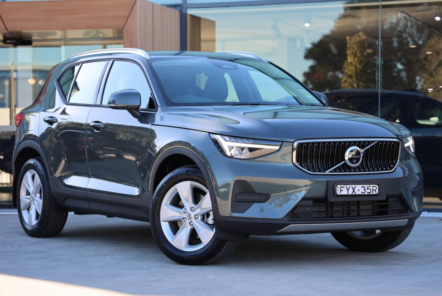2026 Volvo XC40 XZ Plus B4 SUV Image 1