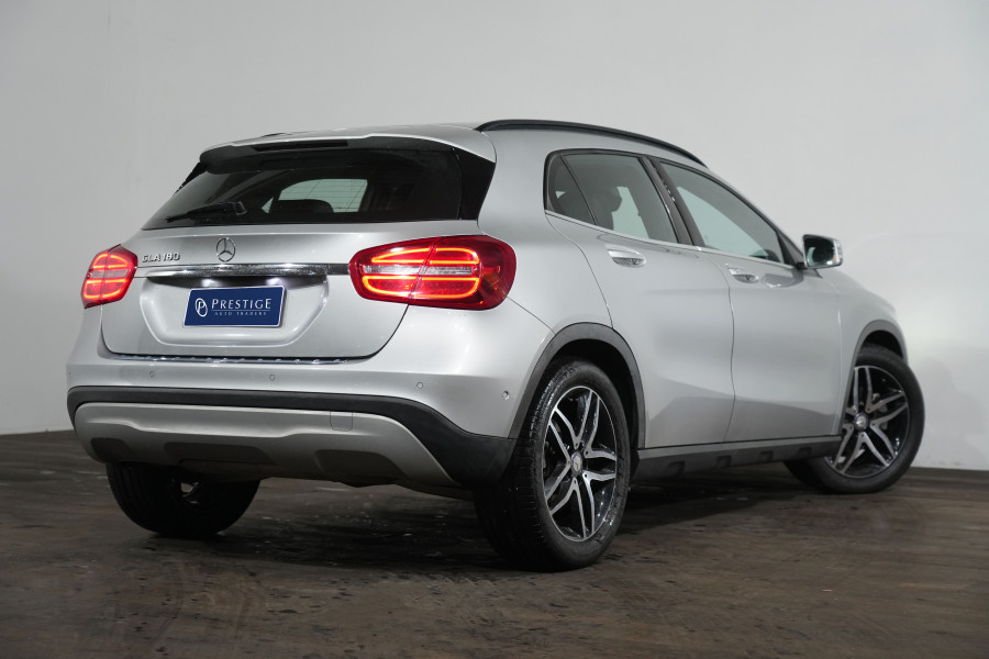 2017 Mercedes-Benz GLA-Class 180 SUV