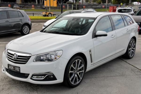 2015 MY16 Holden Calais VF V Wagon Image 22