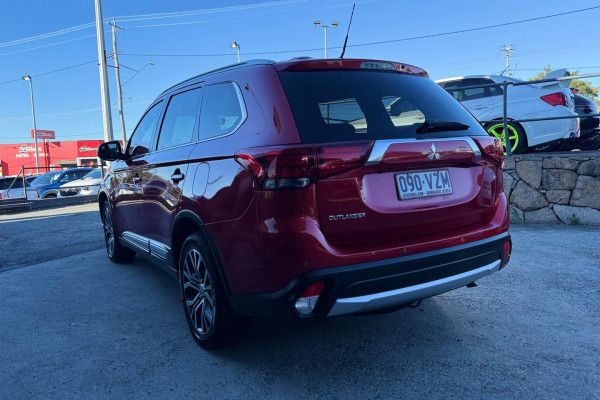 2015 MY16 Mitsubishi Outlander ZK XLS SUV Image 8