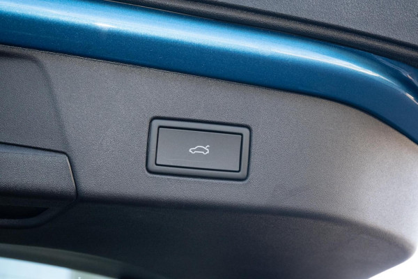 2025 Volkswagen ID. 5 E2 Pro SUV Image 21