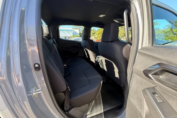 2025 MY25.5 Isuzu D-MAX RG X-RIDER Ute Image 12
