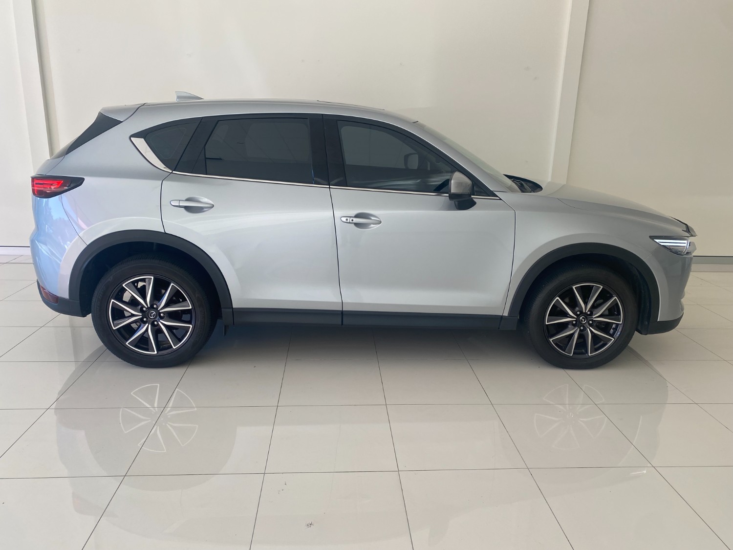 2018 Mazda CX-5 KF Series GT SUV Image 3