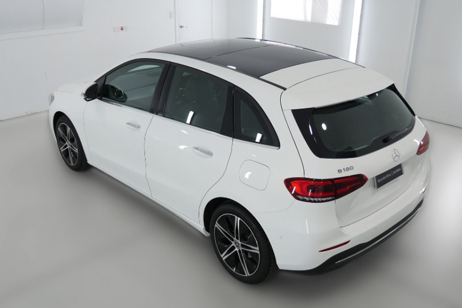 2019 Mercedes-Benz B180 W247 B180 Hatchback Image 25