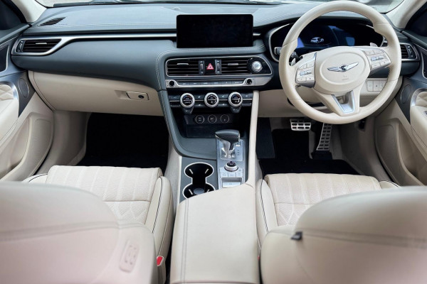 2022 Genesis G70 IK.V2  Sedan Image 9