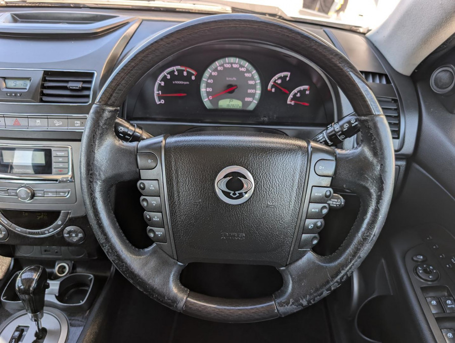 2014 SsangYong Rexton Y285 II SX SUV Image 14