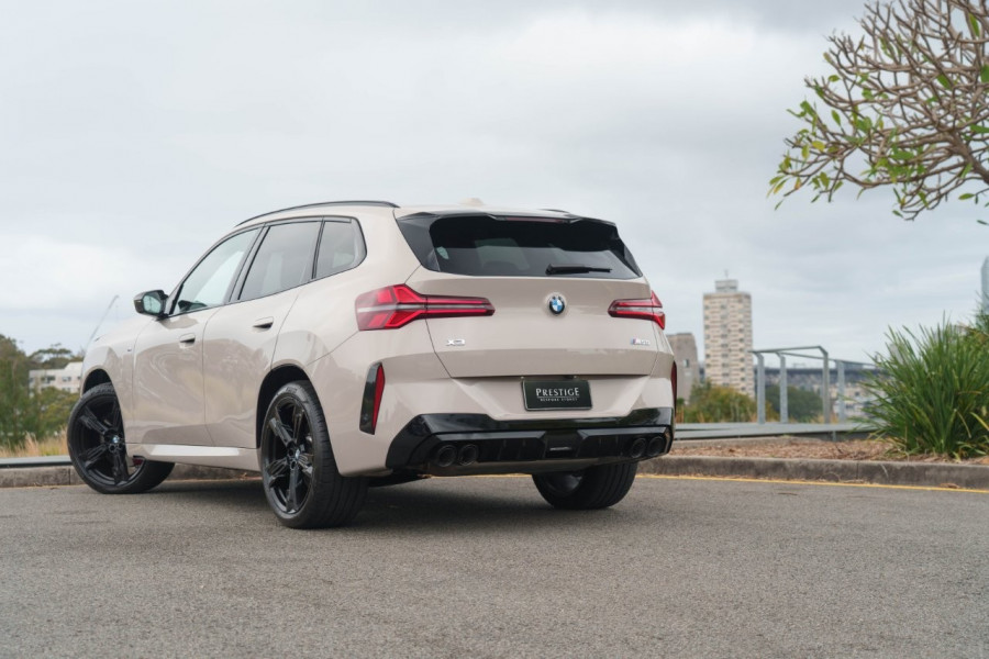2024 BMW X3 M50 xDrive SUV Image 2