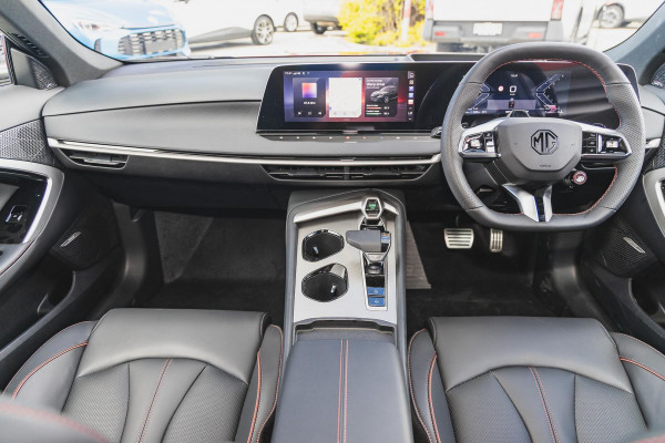 2025 MG MG7  Essence Sedan Image 15