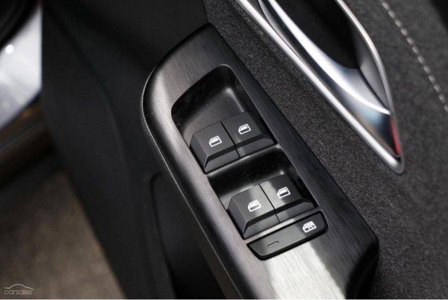 2024 MY25 MG ZS ZS32 Excite Hybrid+ SUV Image 19