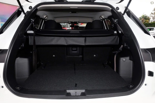 2025 Mitsubishi Outlander ZM LS SUV Image 8