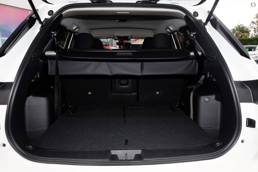 2025 Mitsubishi Outlander ZM LS SUV Image 8