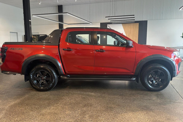 2026 MY25.5 Isuzu D-MAX RG X-TERRAIN Ute Image 3