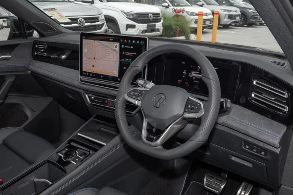 2026 Volkswagen Tiguan CT 195TSI R-Line SUV Image 6
