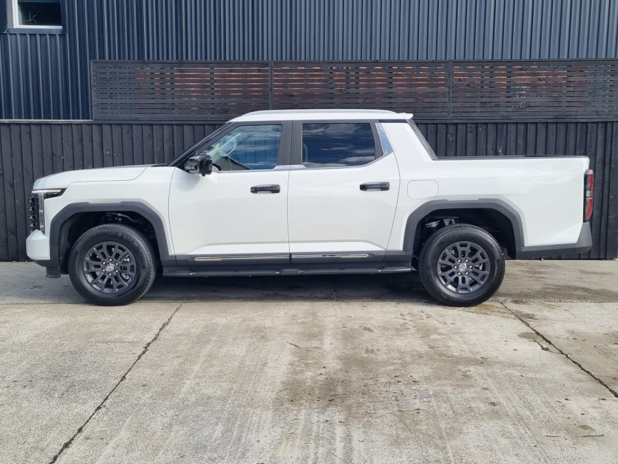 2025 MG U9 Explore Ute Image 6
