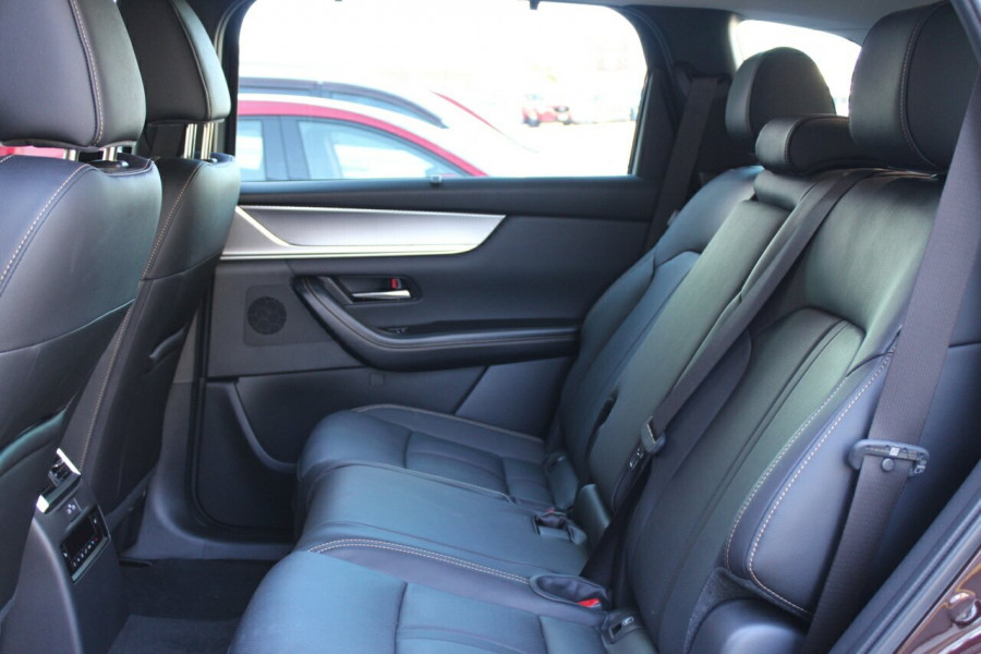 2025 Mazda CX-80 KL G40e GT SUV Image 15