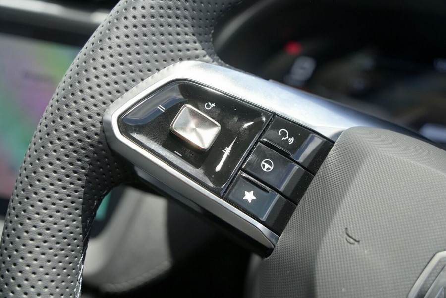 2025 MG ZS ZS32 Essence Hybrid+ SUV Image 17