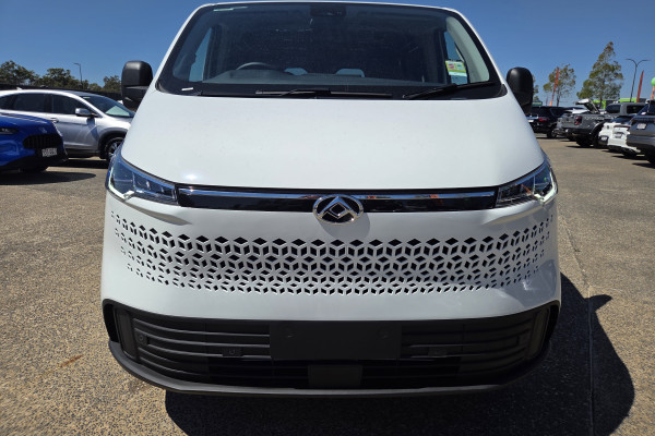 2026 LDV Deliver 7 Van Image 8