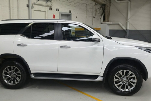 2021 Toyota Fortuner GUN156R Crusade SUV Image 4