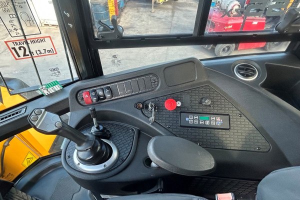 2025 JCB WHEELED LOADER Wheel Loader Image 14