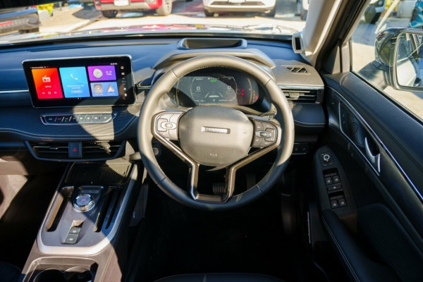 2025 GWM Haval Jolion A02 Vanta Hybrid SUV Image 11