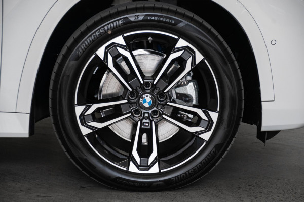 2026 BMW X1 U11 xDrive25e M Sport SUV image 23