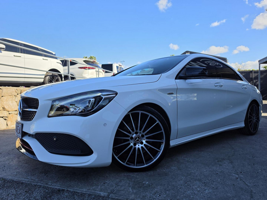 2018 Mercedes-Benz CLA-Class C117 CLA250 Coupe Image 1