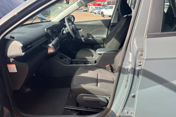 2025 MY26 Hyundai KONA SX2.V3 Hybrid SUV Image 9