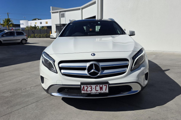 2017 Mercedes-Benz GLA-Class X156 GLA220 d SUV Image 8
