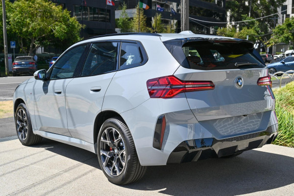 2025 BMW X3 G45 20 xDrive SUV image 4