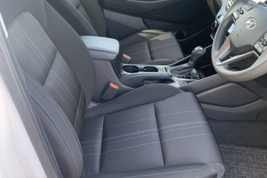 2015 Hyundai Tucson TLe Active SUV Image 26
