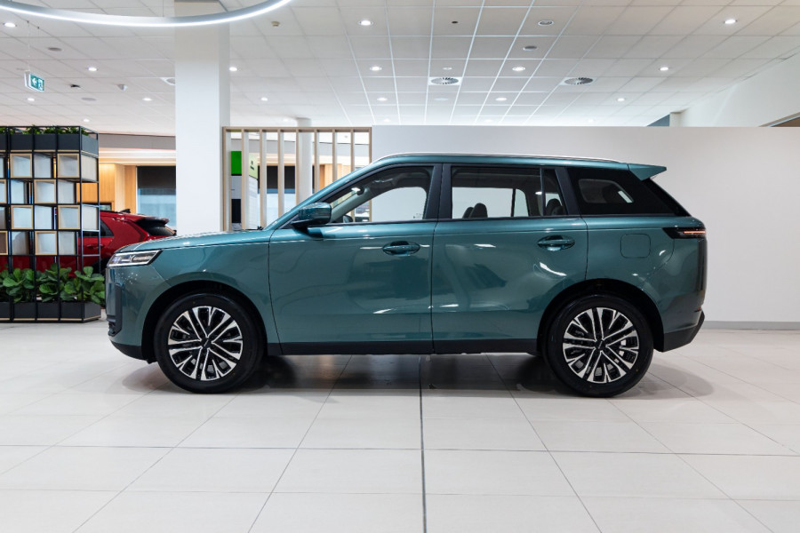 2026 Jaecoo J5  Summit SUV
