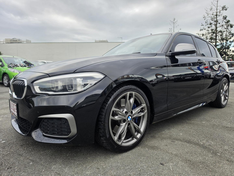 2017 BMW 1 Series F20 LCI M140i Hatch Image 3