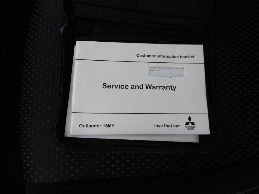 2015 MY16 Mitsubishi Outlander ZK  XLS Suv Image 21