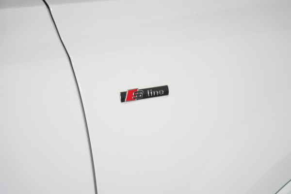 2021 Audi Q7 4M 55 TFSI S line SUV Image 12