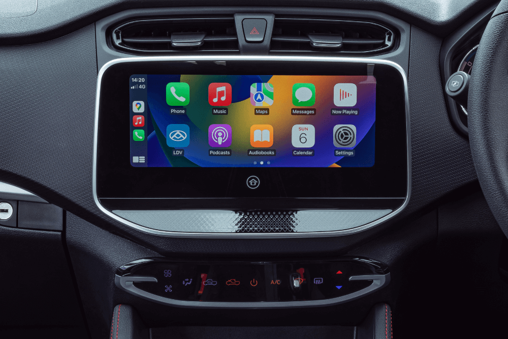 Apple Carplay & Smartphone Integration Image