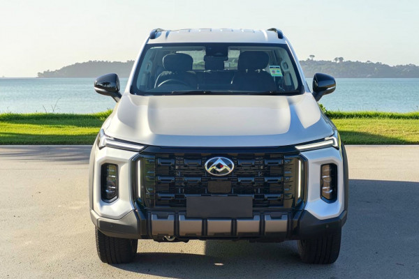 2026 MY25 LDV D90 SV9A Mode SUV Image 3