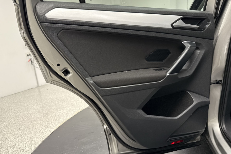 2016 Volkswagen Tiguan 5N 132TSI SUV Image 15