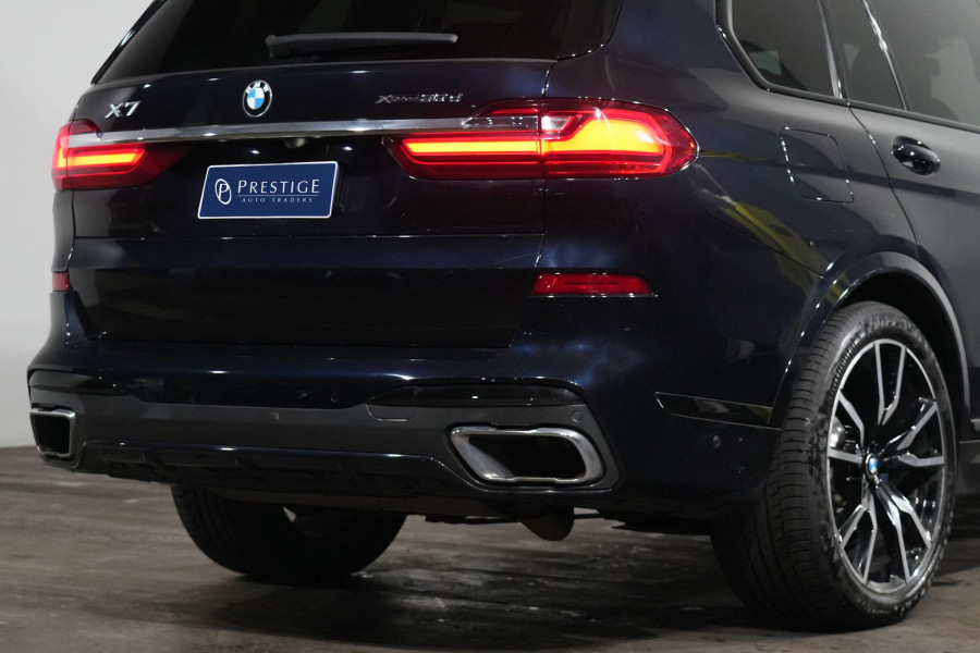 2019 BMW X7 Xdrive30d SUV Image 8