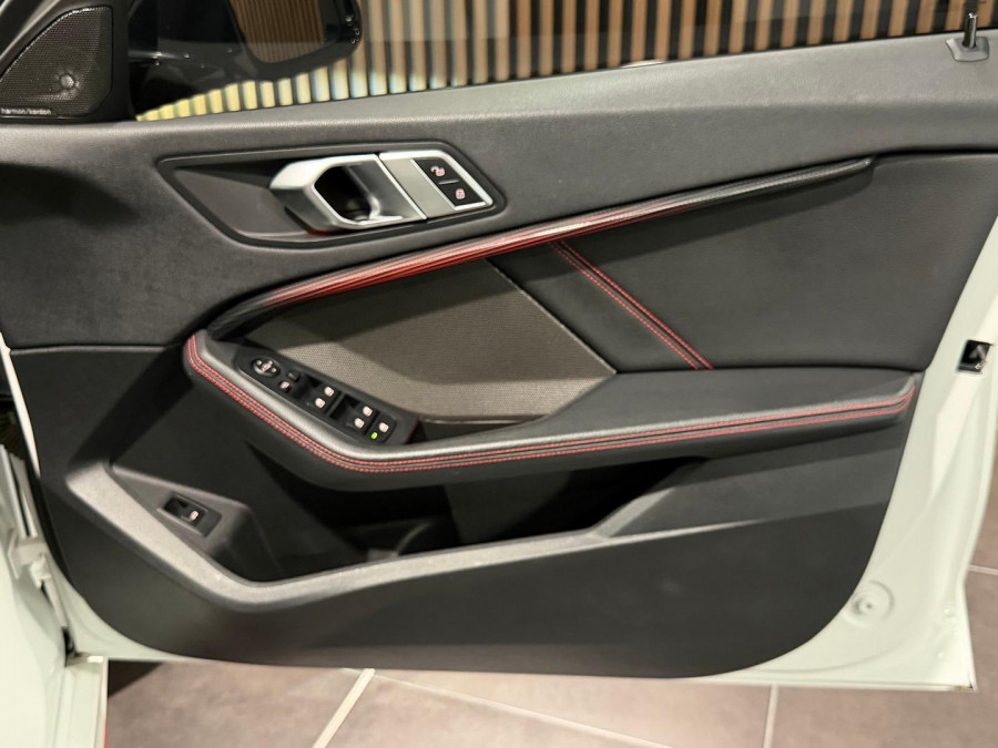 2021 BMW 1 Series F40 128ti Hatch Image 12
